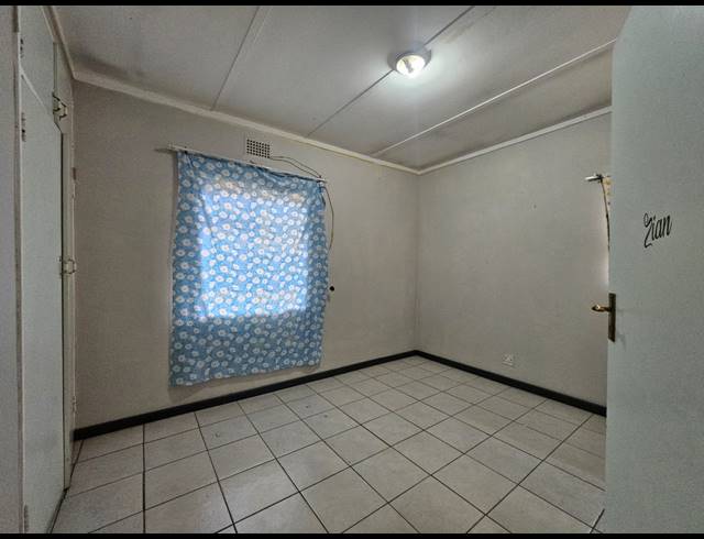 4 BEDROOM HOUSE FOR SALE IN VANDERBIJLPARK SE 1